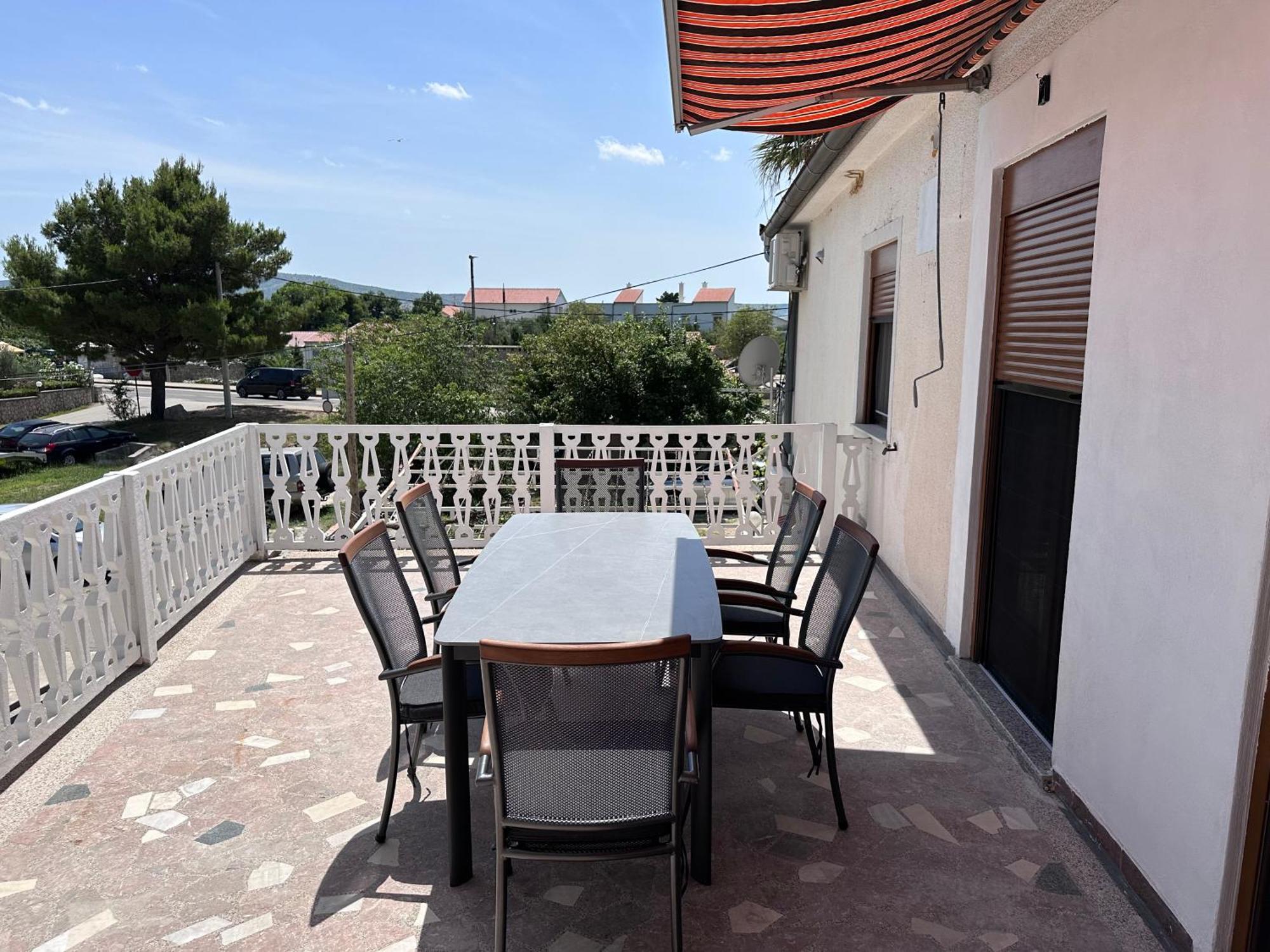 Apartment 4 Palme