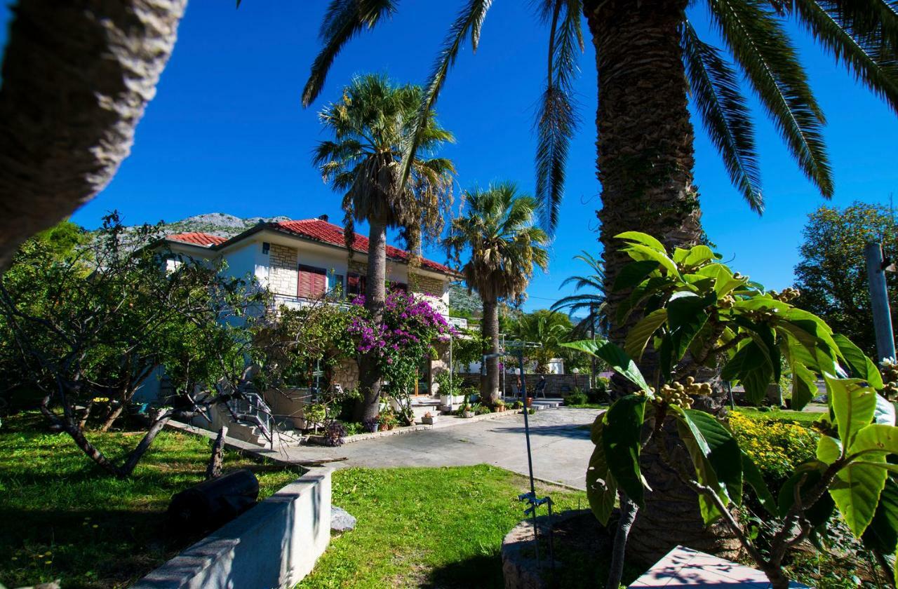 4 Palme Starigrad Paklenica