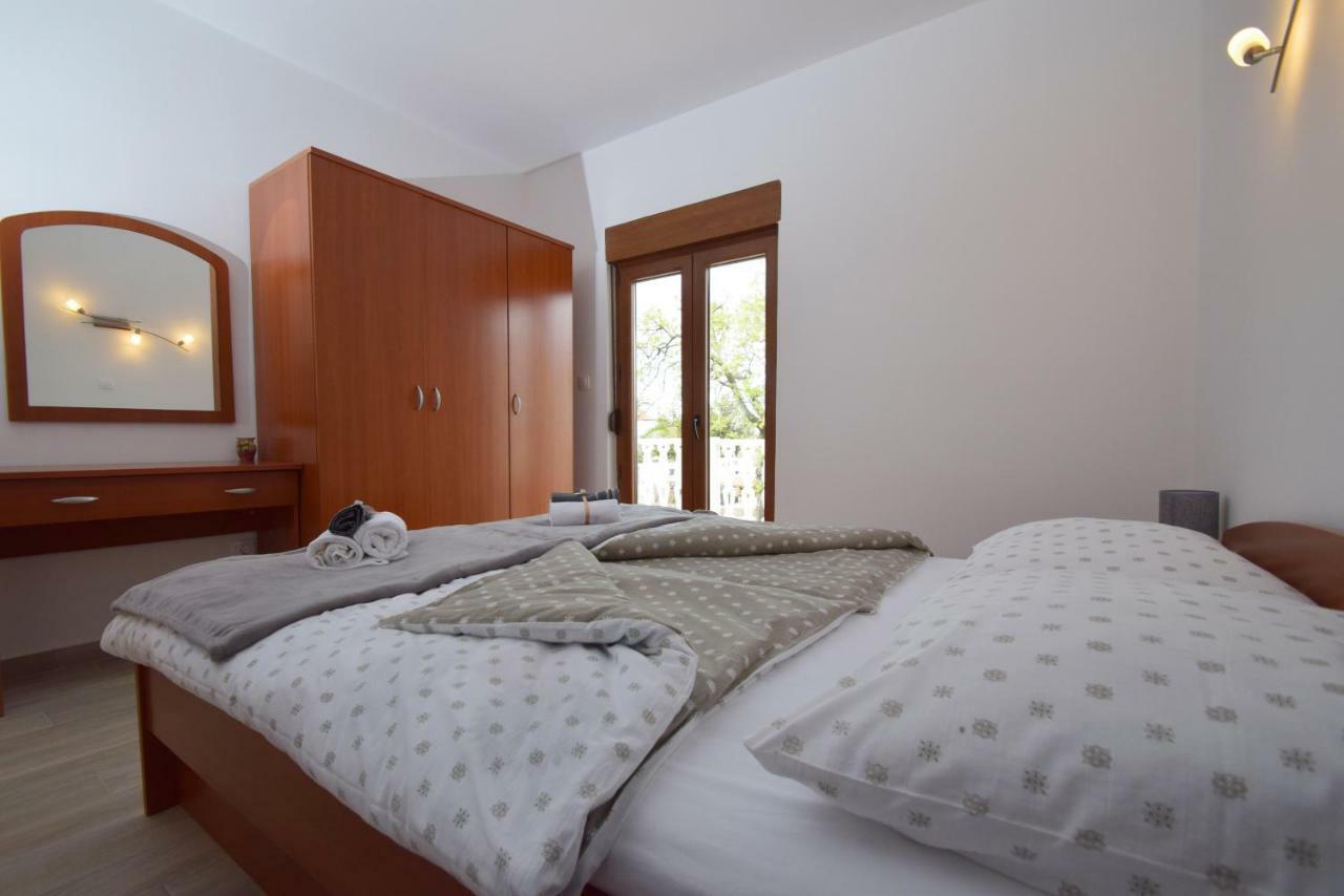 Apartment 4 Palme *