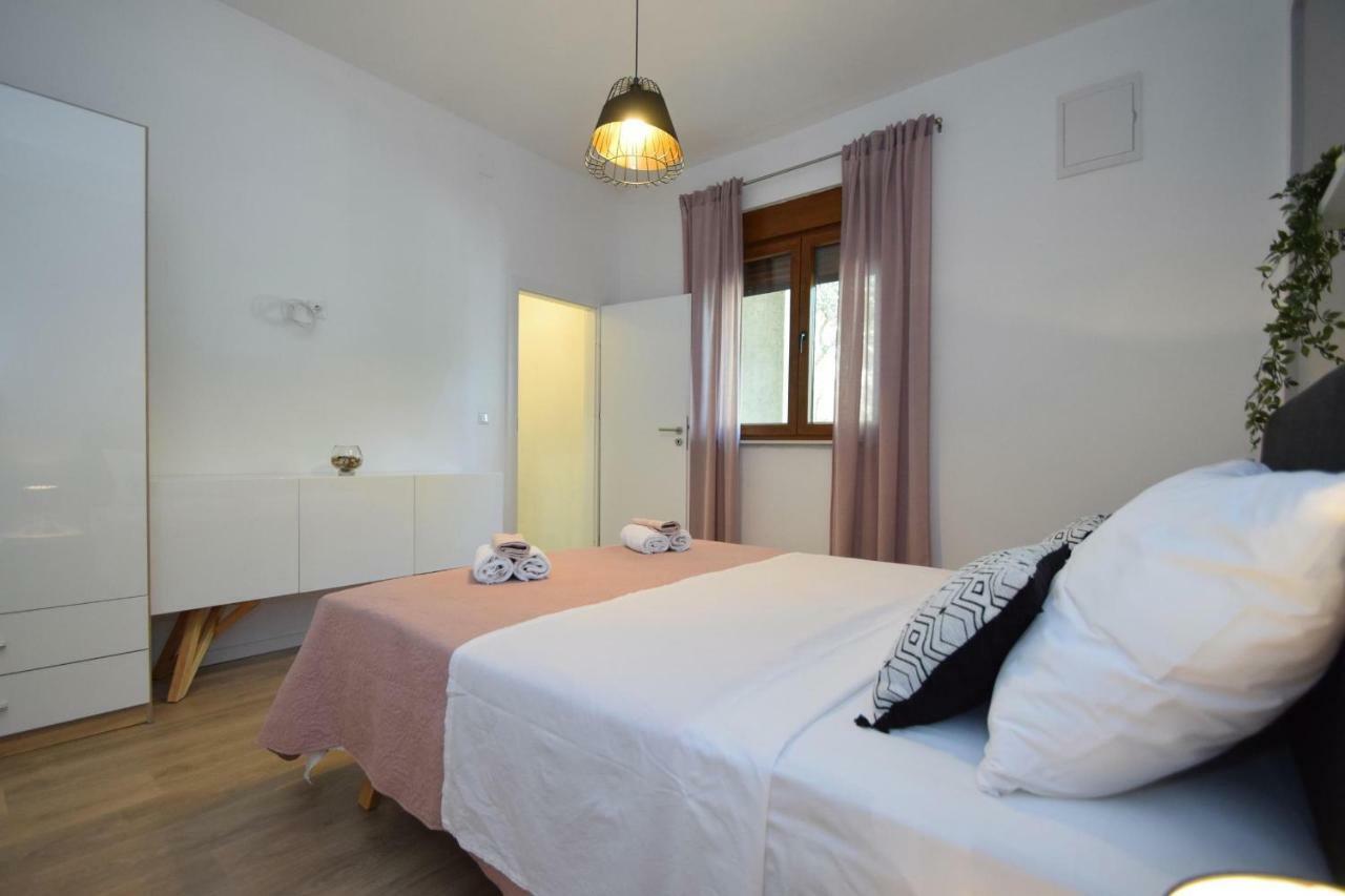 4 Palme Apartment Starigrad Paklenica
