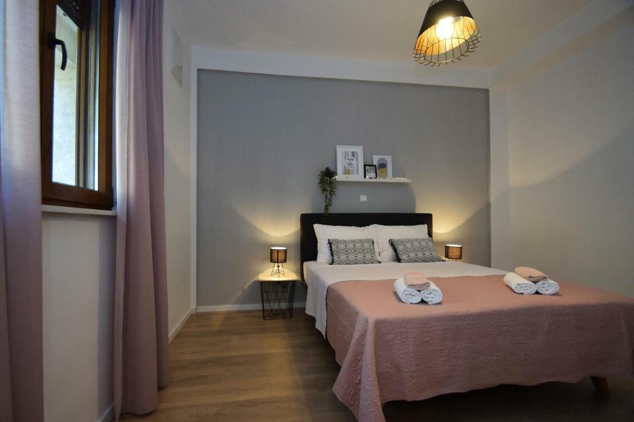 4 Palme * Starigrad Paklenica
