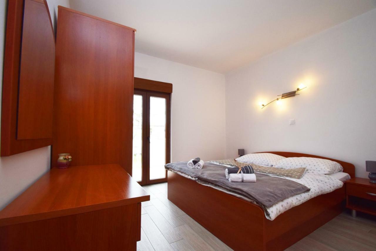 Apartment 4 Palme *